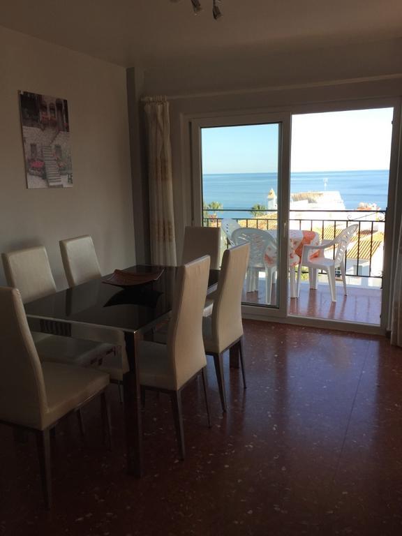 Edificio Acapulco Apartment Nerja Luaran gambar